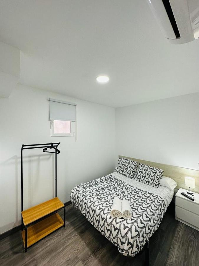 Hospedaje Nueva Numancia Мадрид Екстериор снимка