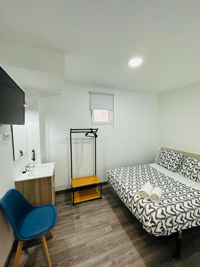 Hospedaje Nueva Numancia Мадрид Екстериор снимка